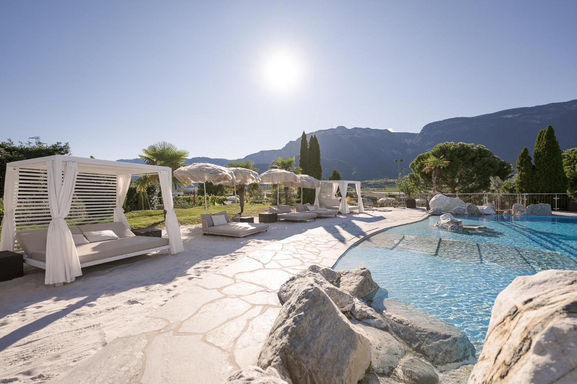 Weinegg Wellviva Resort Eppan an der Weinstraße Eksteriør billede